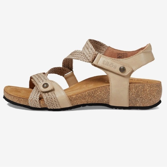 Taos Trulie Asymmetric Woven Sandals In Stone - Picture 3 of 12